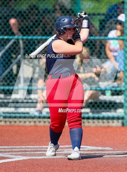 Thumbnail 2 in Yelm @ Juanita (WIAA. 3A District Playoffs) photogallery.