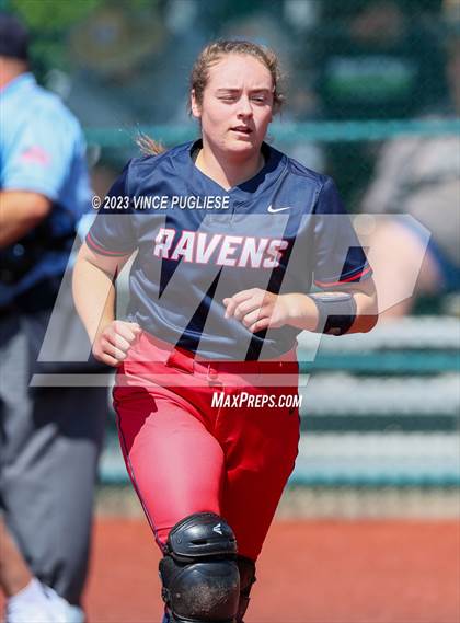 Thumbnail 1 in Yelm @ Juanita (WIAA. 3A District Playoffs) photogallery.