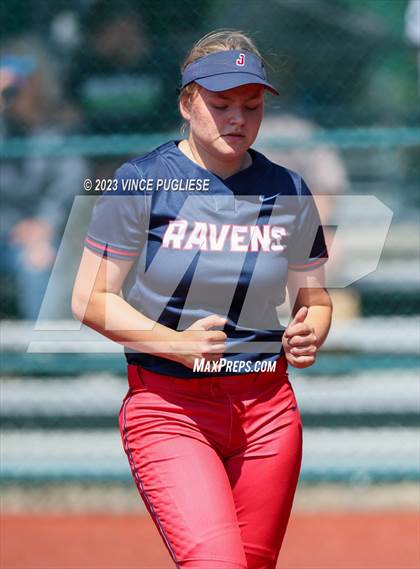 Thumbnail 1 in Yelm @ Juanita (WIAA. 3A District Playoffs) photogallery.