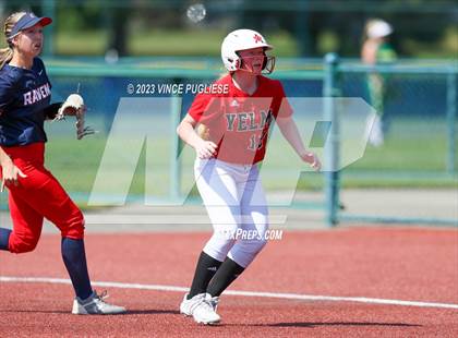 Thumbnail 1 in Yelm @ Juanita (WIAA. 3A District Playoffs) photogallery.