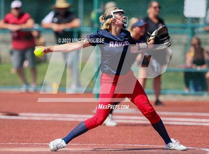 Thumbnail 3 in Yelm @ Juanita (WIAA. 3A District Playoffs) photogallery.