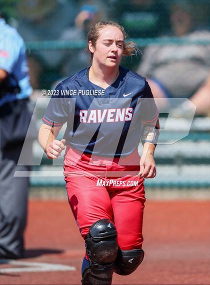 Thumbnail 3 in Yelm @ Juanita (WIAA. 3A District Playoffs) photogallery.
