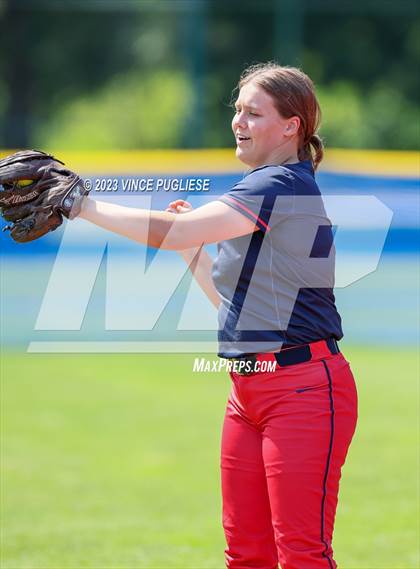 Thumbnail 3 in Yelm @ Juanita (WIAA. 3A District Playoffs) photogallery.