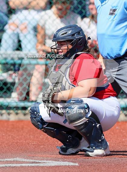 Thumbnail 2 in Yelm @ Juanita (WIAA. 3A District Playoffs) photogallery.