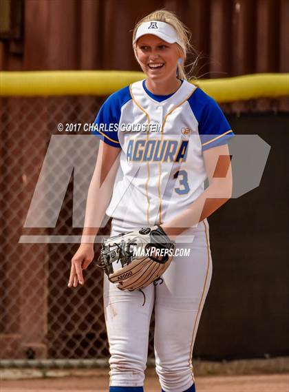 Thumbnail 3 in Agoura vs. Lakewood photogallery.