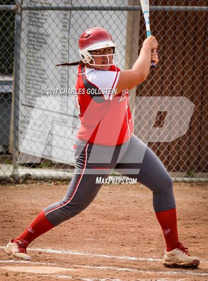 Thumbnail 1 in Agoura vs. Lakewood photogallery.