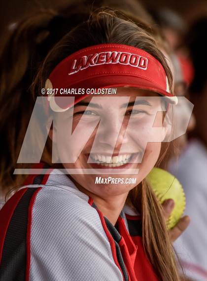 Thumbnail 2 in Agoura vs. Lakewood photogallery.