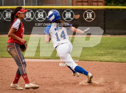 Thumbnail 2 in Agoura vs. Lakewood photogallery.