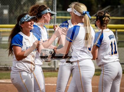 Thumbnail 3 in Agoura vs. Lakewood photogallery.