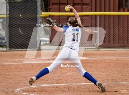Thumbnail 1 in Agoura vs. Lakewood photogallery.
