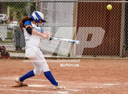 Thumbnail 1 in Agoura vs. Lakewood photogallery.