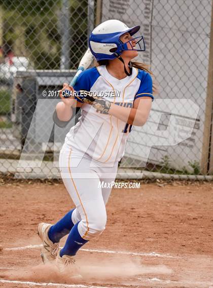 Thumbnail 2 in Agoura vs. Lakewood photogallery.