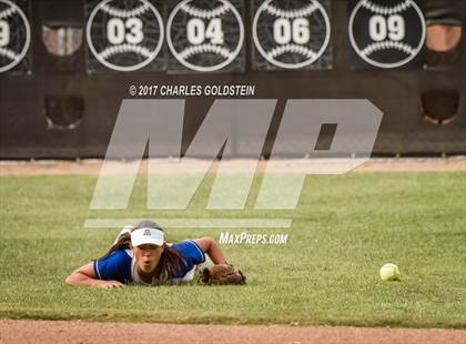 Thumbnail 3 in Agoura vs. Lakewood photogallery.