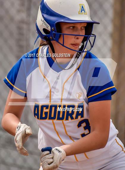 Thumbnail 2 in Agoura vs. Lakewood photogallery.