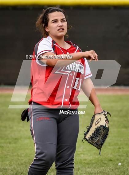 Thumbnail 2 in Agoura vs. Lakewood photogallery.