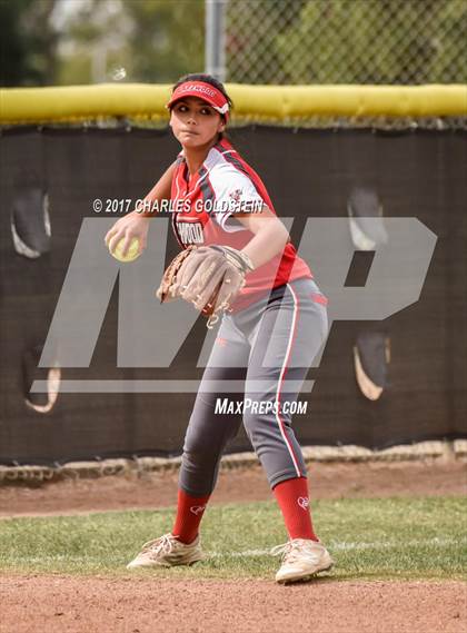 Thumbnail 2 in Agoura vs. Lakewood photogallery.