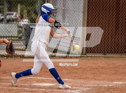 Thumbnail 2 in Agoura vs. Lakewood photogallery.