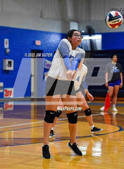 Thumbnail 1 in Snook vs Fayetteville photogallery.
