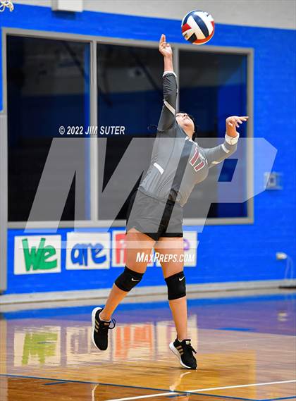 Thumbnail 2 in Snook vs Fayetteville photogallery.
