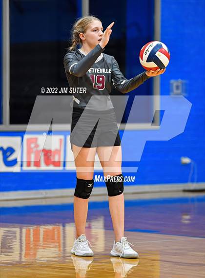 Thumbnail 2 in Snook vs Fayetteville photogallery.