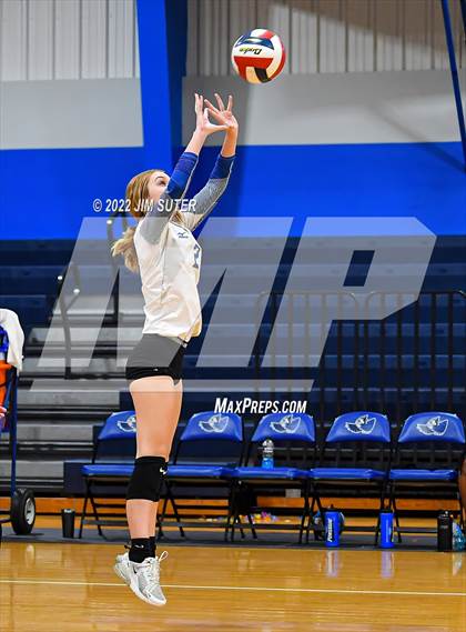 Thumbnail 1 in Snook vs Fayetteville photogallery.