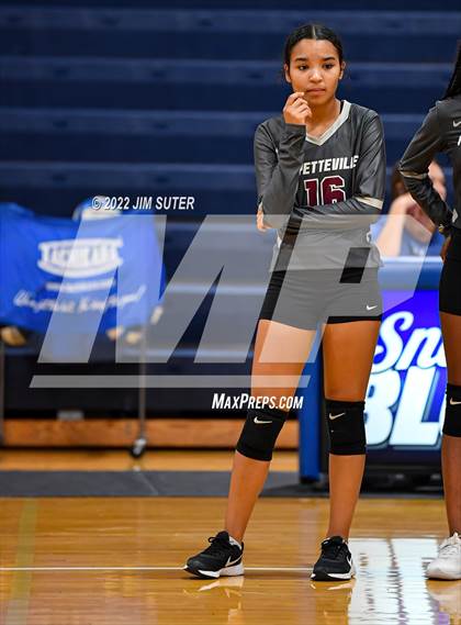 Thumbnail 3 in Snook vs Fayetteville photogallery.