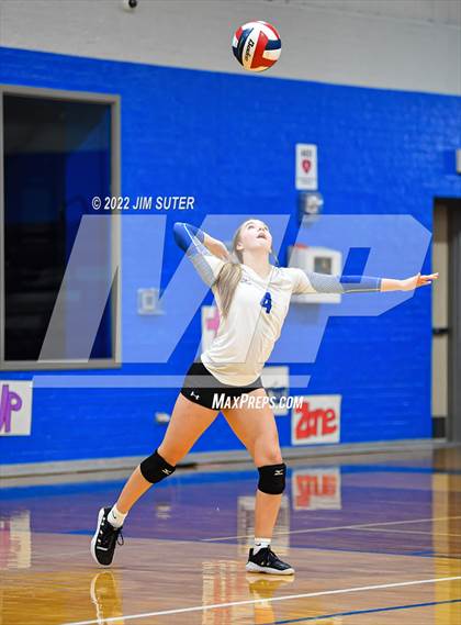 Thumbnail 2 in Snook vs Fayetteville photogallery.