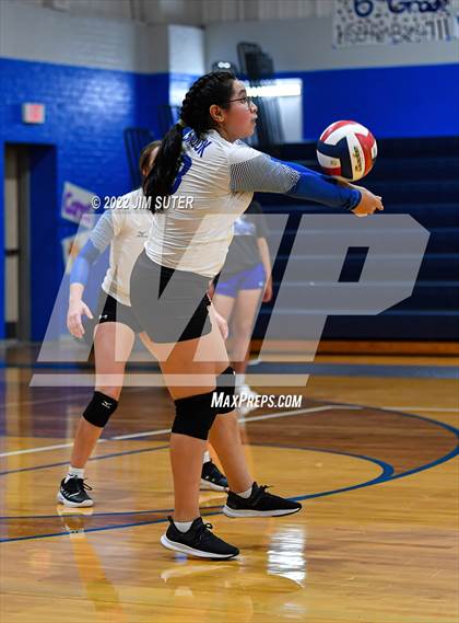 Thumbnail 1 in Snook vs Fayetteville photogallery.