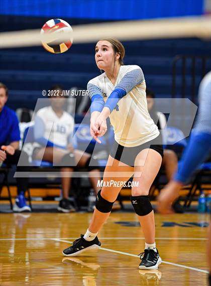 Thumbnail 3 in Snook vs Fayetteville photogallery.