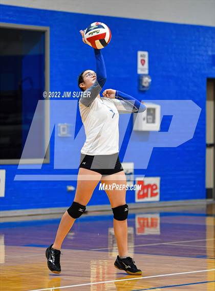 Thumbnail 3 in Snook vs Fayetteville photogallery.