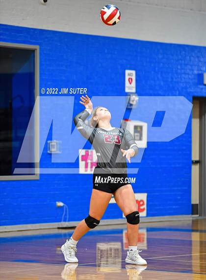 Thumbnail 1 in Snook vs Fayetteville photogallery.