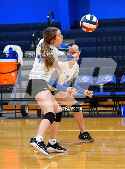 Thumbnail 2 in Snook vs Fayetteville photogallery.
