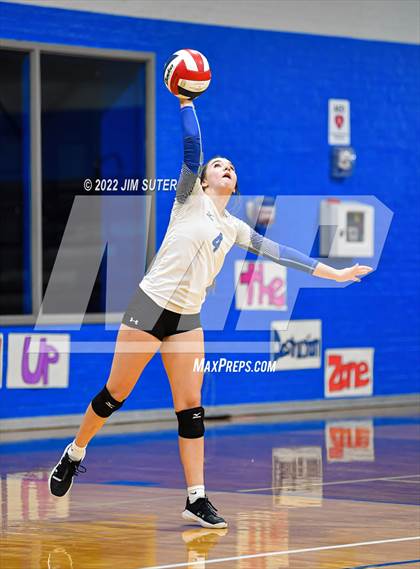 Thumbnail 1 in Snook vs Fayetteville photogallery.
