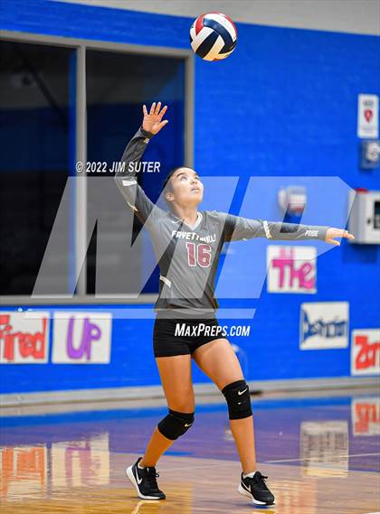 Thumbnail 3 in Snook vs Fayetteville photogallery.