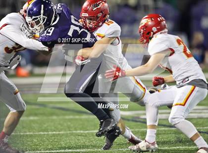 Thumbnail 3 in Carlsbad vs. Cathedral Catholic (CIF SDS D1 Playoff)  photogallery.