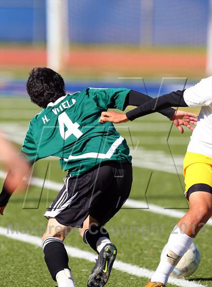 Thumbnail 3 in Royal vs. Kennedy (Valley Kickoff Classic) photogallery.