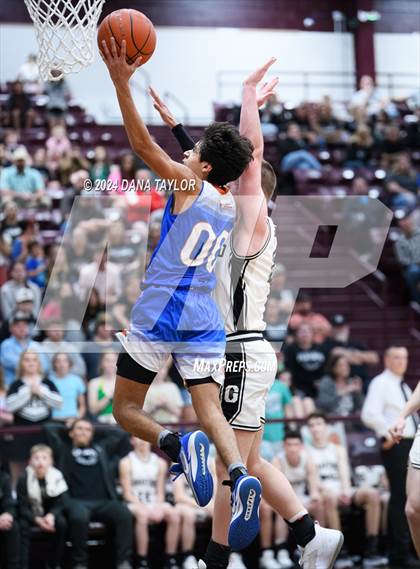 Thumbnail 3 in Slidell vs. Graford (UIL 1A Regional Quarterfinal) photogallery.