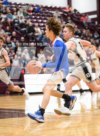 Thumbnail 2 in Slidell vs. Graford (UIL 1A Regional Quarterfinal) photogallery.
