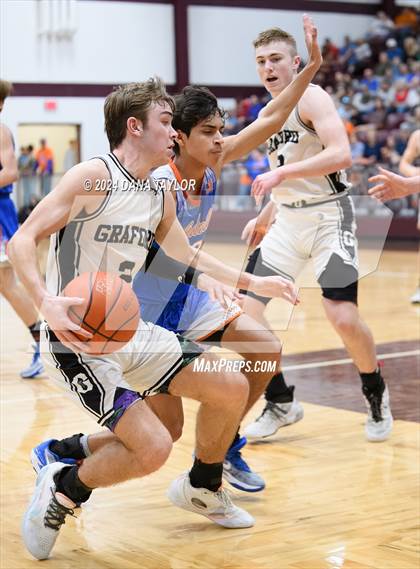 Thumbnail 2 in Slidell vs. Graford (UIL 1A Regional Quarterfinal) photogallery.