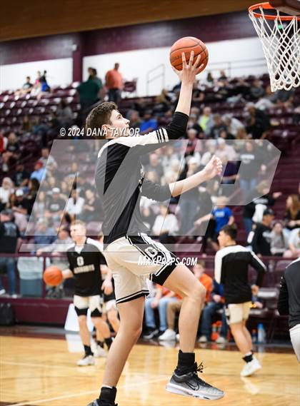 Thumbnail 2 in Slidell vs. Graford (UIL 1A Regional Quarterfinal) photogallery.