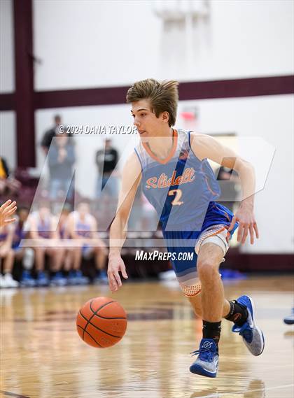 Thumbnail 3 in Slidell vs. Graford (UIL 1A Regional Quarterfinal) photogallery.