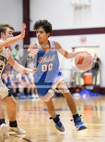 Thumbnail 3 in Slidell vs. Graford (UIL 1A Regional Quarterfinal) photogallery.