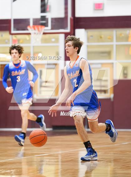 Thumbnail 2 in Slidell vs. Graford (UIL 1A Regional Quarterfinal) photogallery.