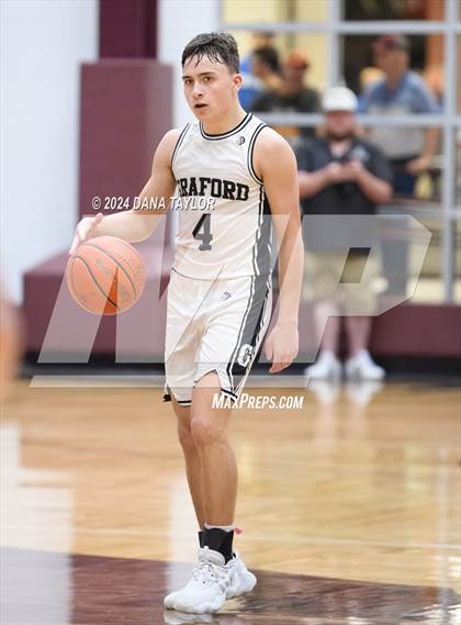 Thumbnail 3 in Slidell vs. Graford (UIL 1A Regional Quarterfinal) photogallery.