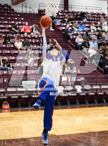 Thumbnail 3 in Slidell vs. Graford (UIL 1A Regional Quarterfinal) photogallery.