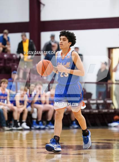 Thumbnail 2 in Slidell vs. Graford (UIL 1A Regional Quarterfinal) photogallery.