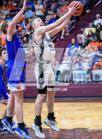 Thumbnail 2 in Slidell vs. Graford (UIL 1A Regional Quarterfinal) photogallery.