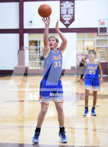 Thumbnail 2 in Slidell vs. Graford (UIL 1A Regional Quarterfinal) photogallery.