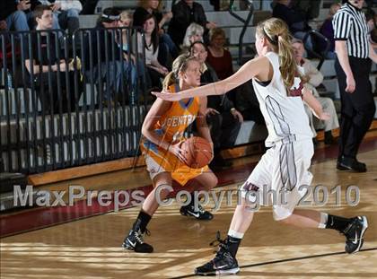 Thumbnail 3 in Morristown-Hamblen West vs Sullivan Central (1st Round Regional AAA) photogallery.