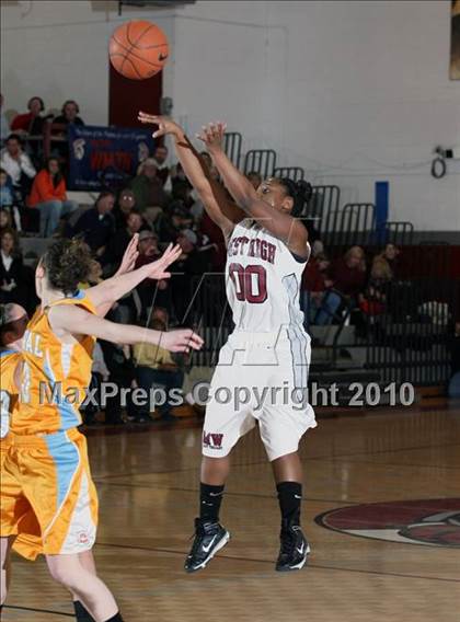 Thumbnail 1 in Morristown-Hamblen West vs Sullivan Central (1st Round Regional AAA) photogallery.